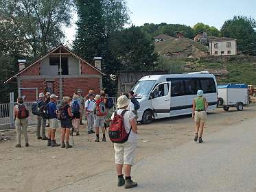 De start in het dorp Dvoriste