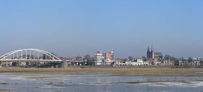 Panorama bij de brug over de IJssel