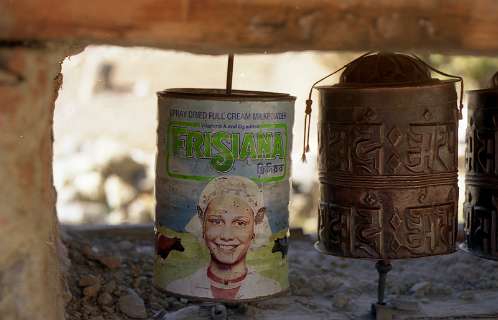 Hollands glorie als gebedsmolen in Manang