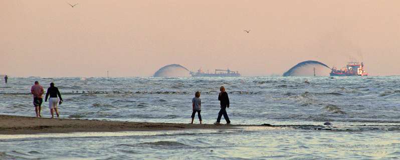 2008: de kust voor Calantsoog wordt versterkt