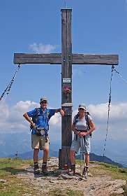 André<br>De top (1957m) bereikt