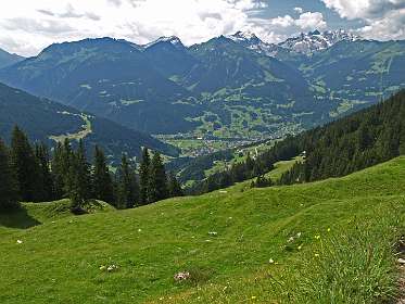 Blik op Grabs en Schruns