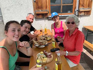 Lunch op de Zamangalp