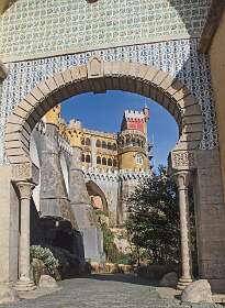 Arabische poort in het Pena paleis