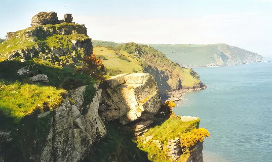 14: 1-19A_Castle_Rock