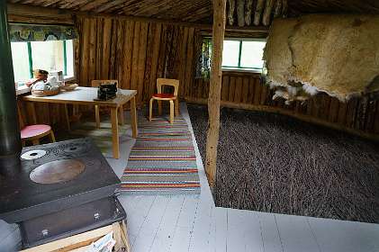 Jokkmokk<br>Interieur Samehut in het museum van Jokmokk