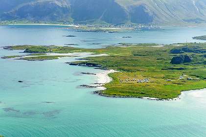 Vooraan de camping, achteraan Ramberg