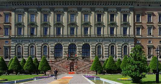 Stockholm<br>De versiering voor de bruiloft worden verwijderd