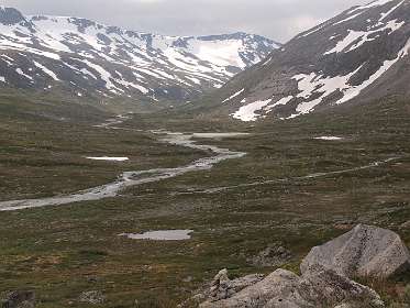 Langs de smalle N258 toeristenweg
