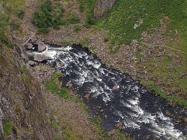 Het voetpad naar de Voringfossen waterval
