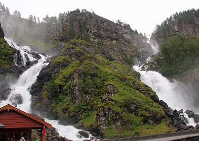 Låtefossen tweeling waterval