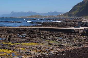 Langs de noordkant van Runde