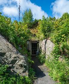 Een van de ingangen van fort Uranienborg