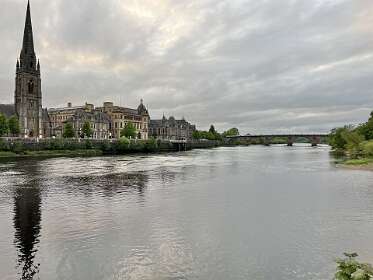 Perth aan de rivier de Tay