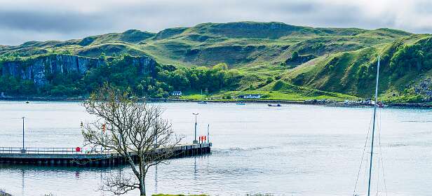 Aan de overkant het vertrekpunt van het voetveer