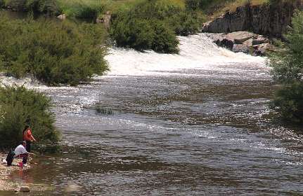 De Almonte rivier, de enigste rivier in de Extramadura zonder stuwdammen
