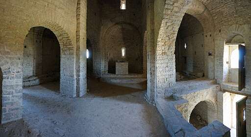 Interieur van de kerk