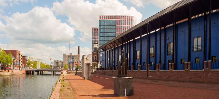 38 Rechtbank & Kunsttorentje & Stadhuis