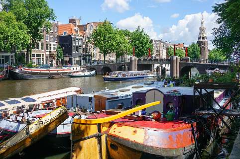 Oudeschans en de Montelbaantoren