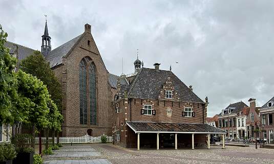 Zijkant Waaggebouw