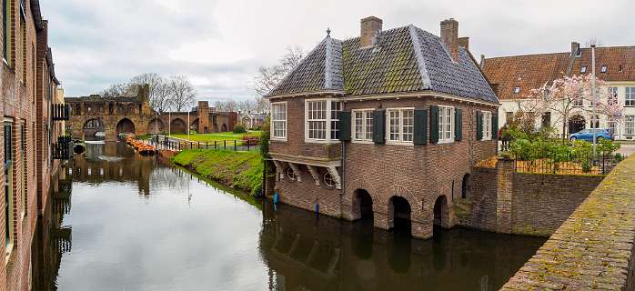 Leeuwenhuisje aan de Berkel