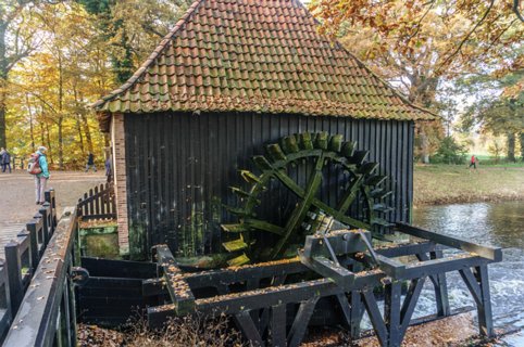 19: 151101-140725_Twickel