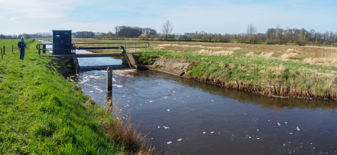 8: 180407-110203_OotmarsumOost-Pano