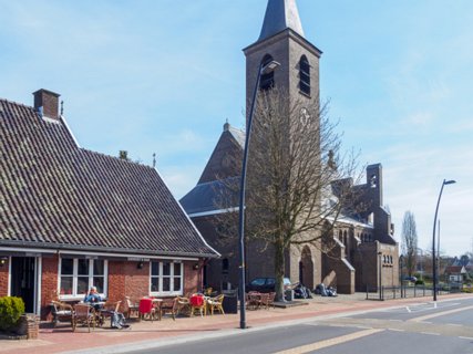 13: 180407-113240_OotmarsumOost<br>Tilligte