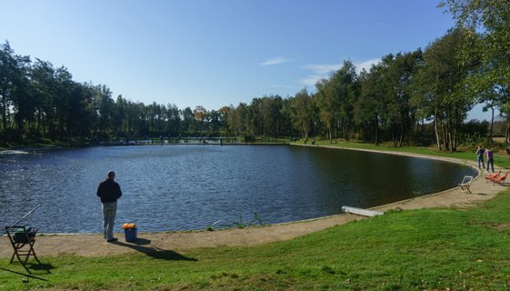20: 141019-122932_Reutum<br>Forellen vissen bij  uitspanning Wild