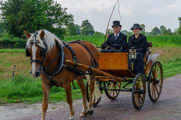 21e Eschrit Koets'n Keerls, Rijtuigen, Thomas