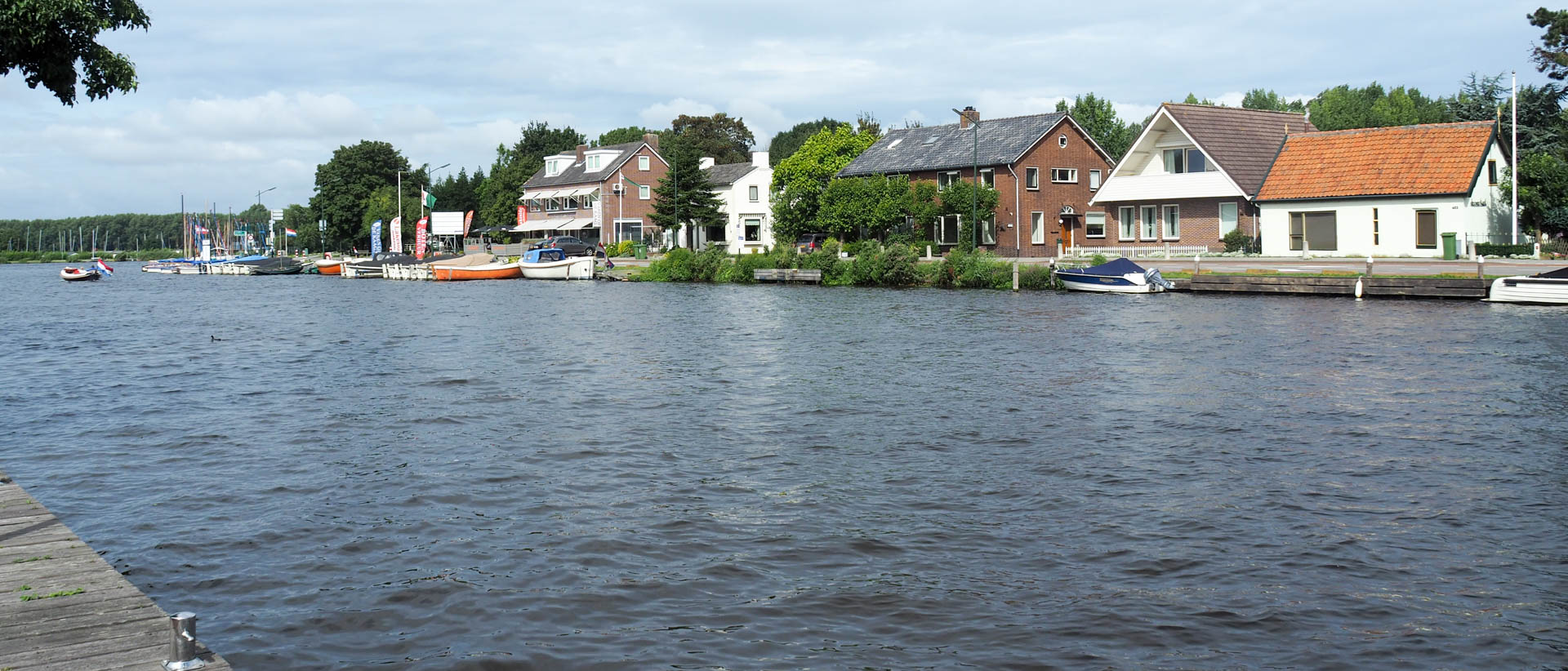 Click to show or hide the buttons