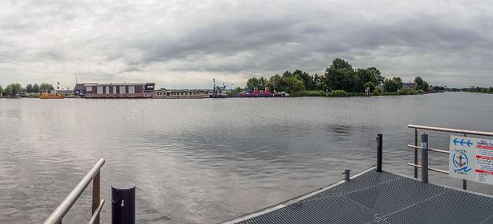 Het pontje over het Paddegat