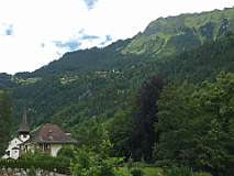 Wengen vanuit Lauterbrunnen